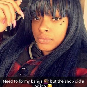 Meet your Posher, Danielle